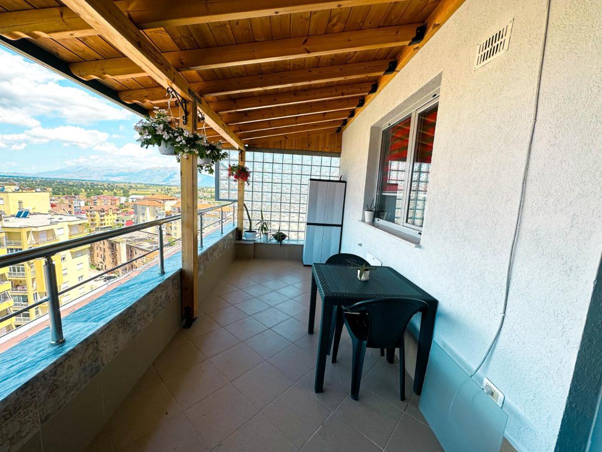 Cozy Elegance Above Korca Διαμέρισμα Εξωτερικό φωτογραφία